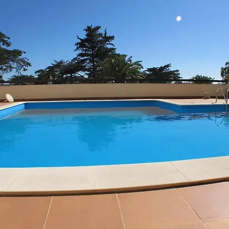 Apartment Casino 3 Bedrooms With Pool *